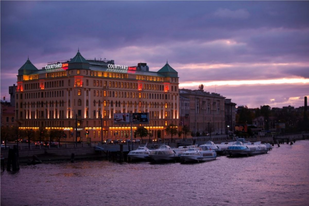 kortqhyard-marriott-sankt-peterburg-vasilqevskij-61336.jpg